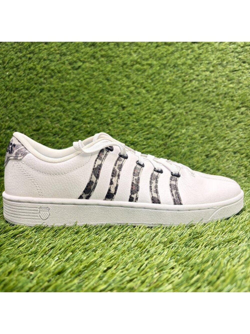 K-Swiss Court Pro II Leopard Womens Size 9 White Black Athletic Shoes Sneakers